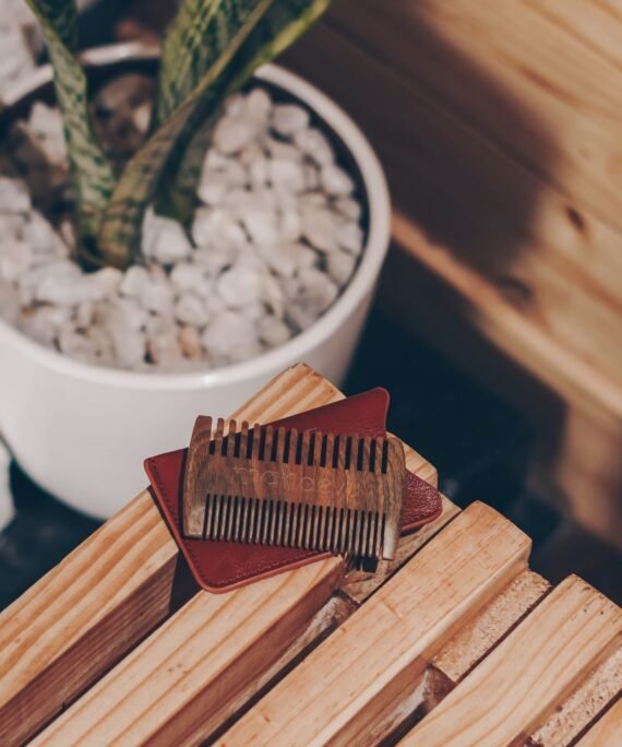 Mandevu Beard Comb